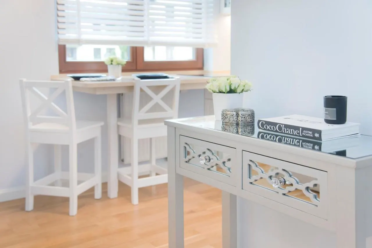 Apartament Hamptons - Relaks Blisko Plazy I Molo 索波特 0*,  波兰